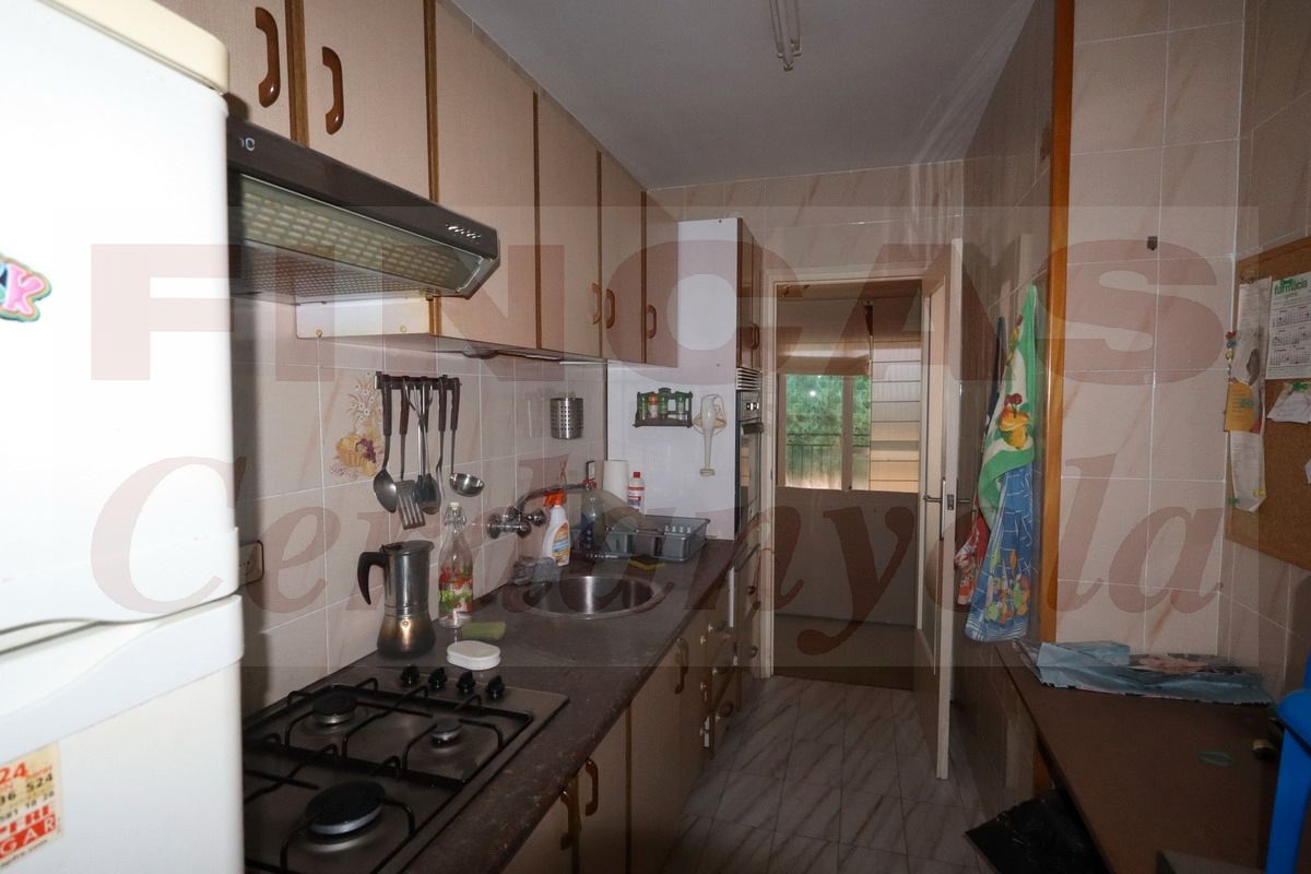 Cuina de Pis en venda en Cerdanyola del Vallès amb Balcó