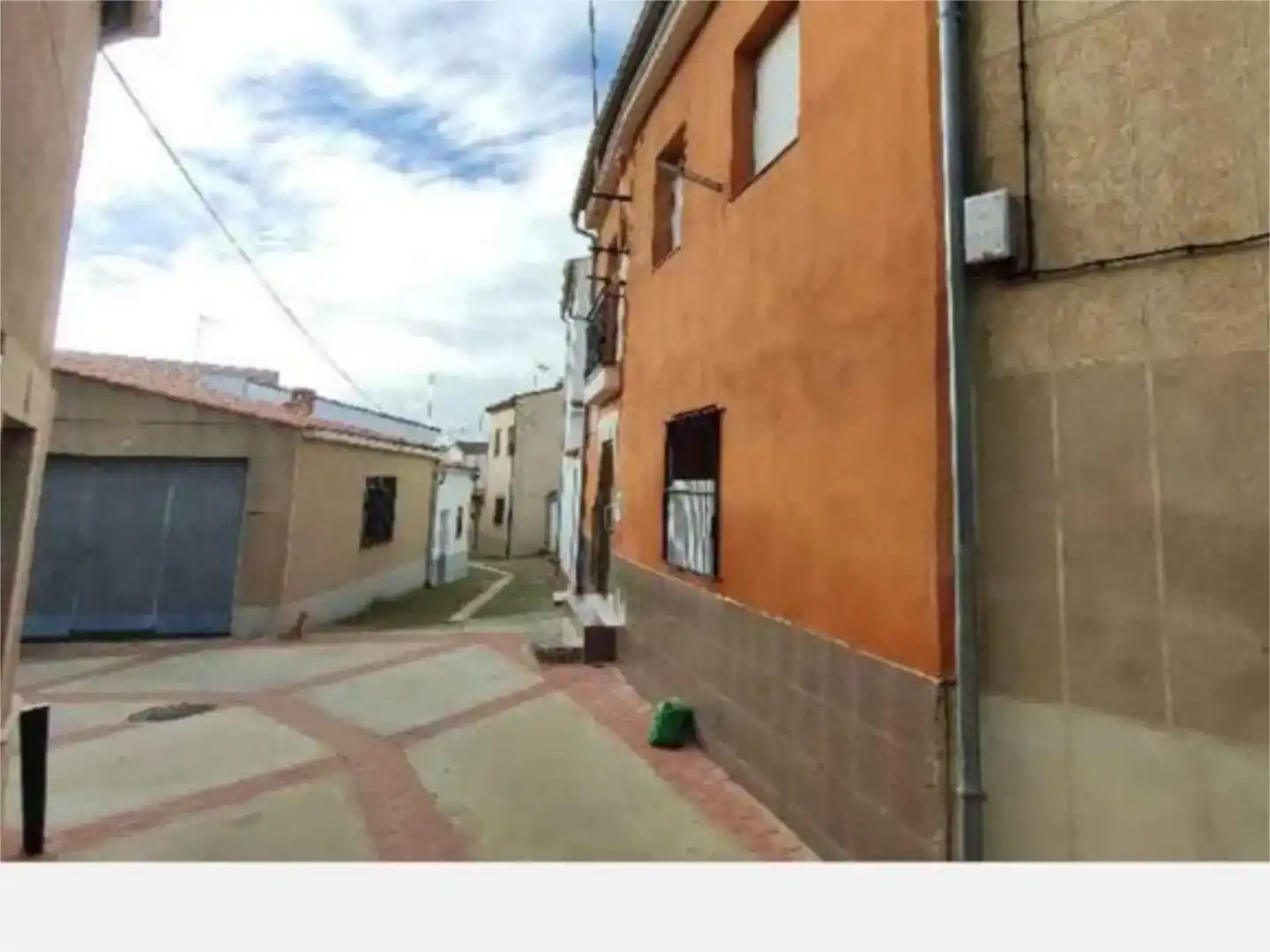 Vista exterior de Piso en venta en La Aldea del Obispo  con Amueblado y Balcón