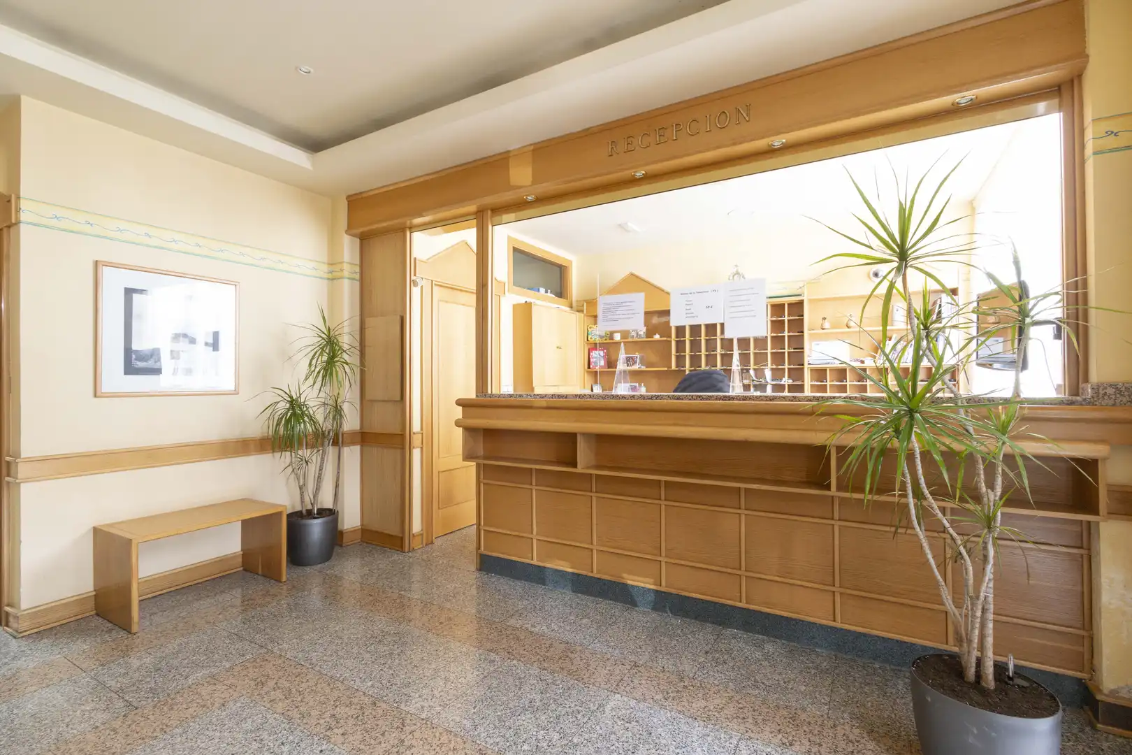 Edificio en venta en Cavia