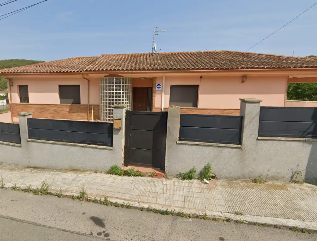 House for sale in Calle Maestro Serrano