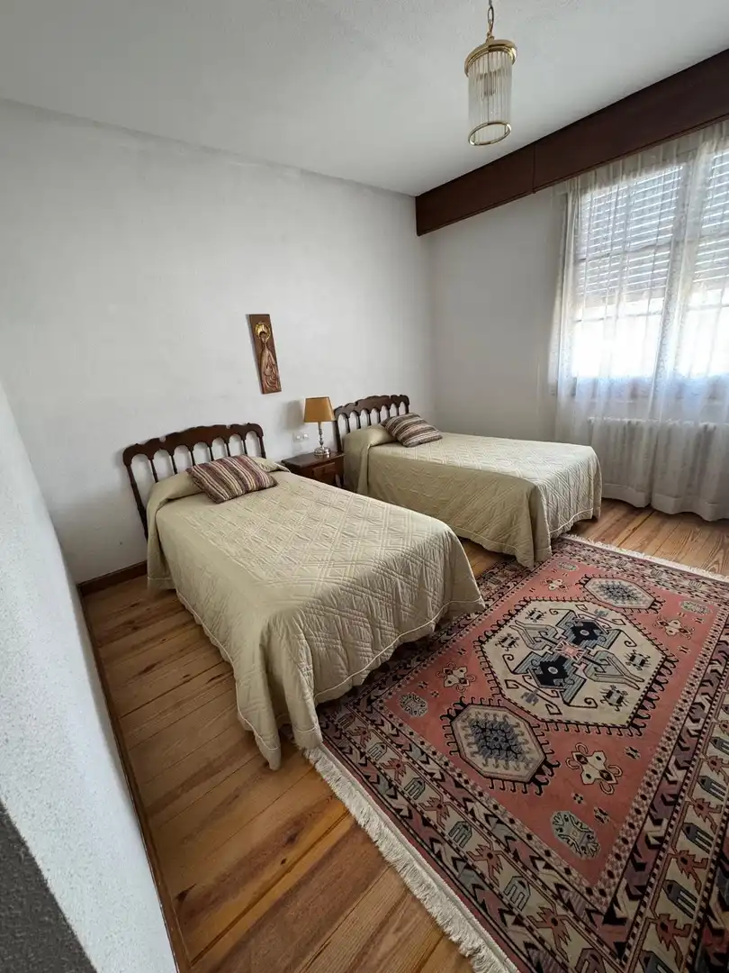 Dormitori de Casa o xalet en venda en Madrigal de las Altas Torres amb Calefacció