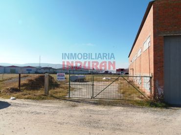Terreno industrial en venta en Navalmoral de la Mata