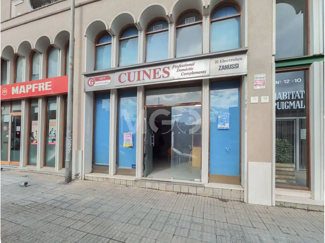 Locale commerciale in affitto a Calle Doctor Junyent 10