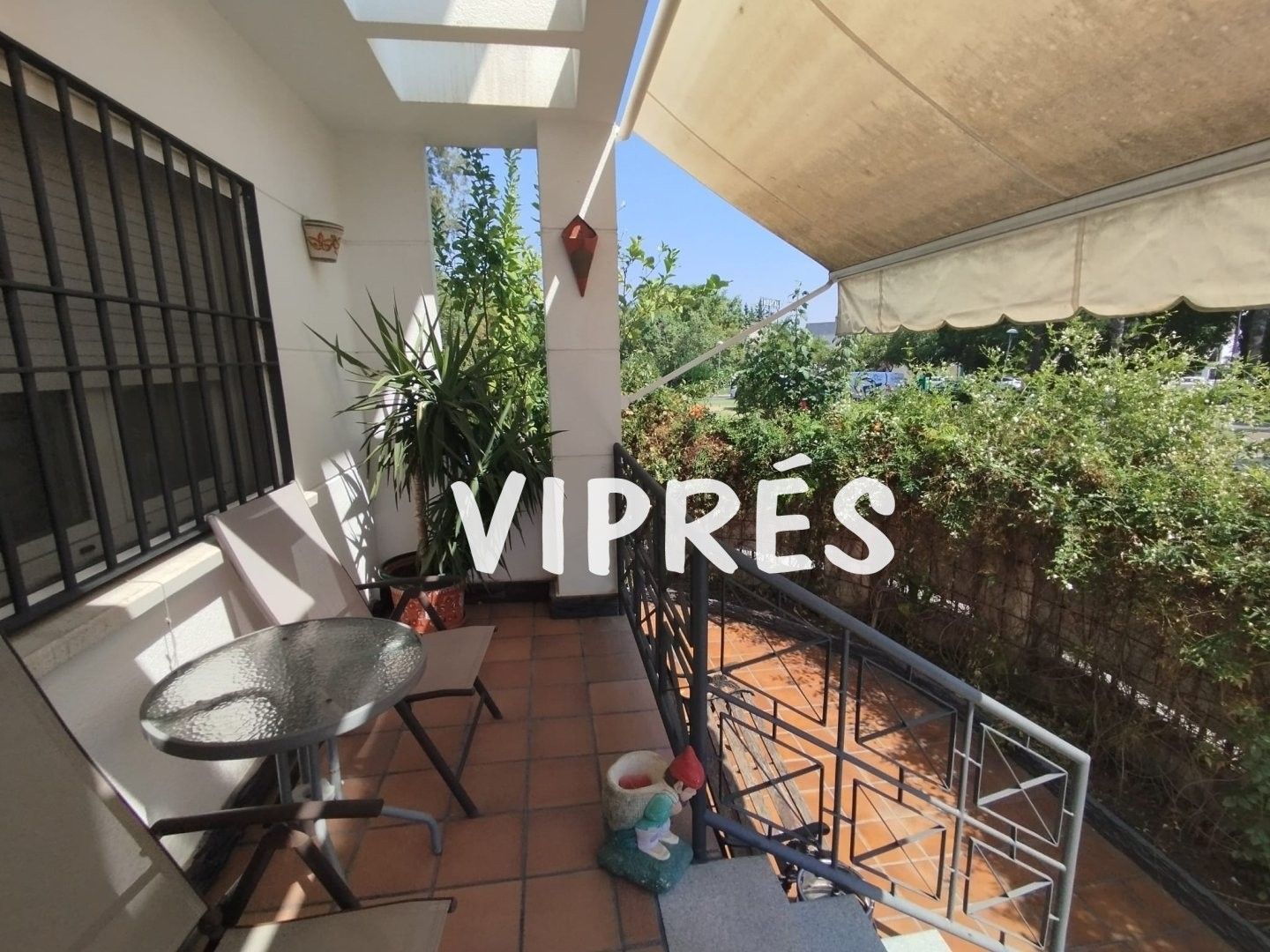 Terrace of Single-family semi-detached for sale in Mérida  with Air Conditioner and Heating