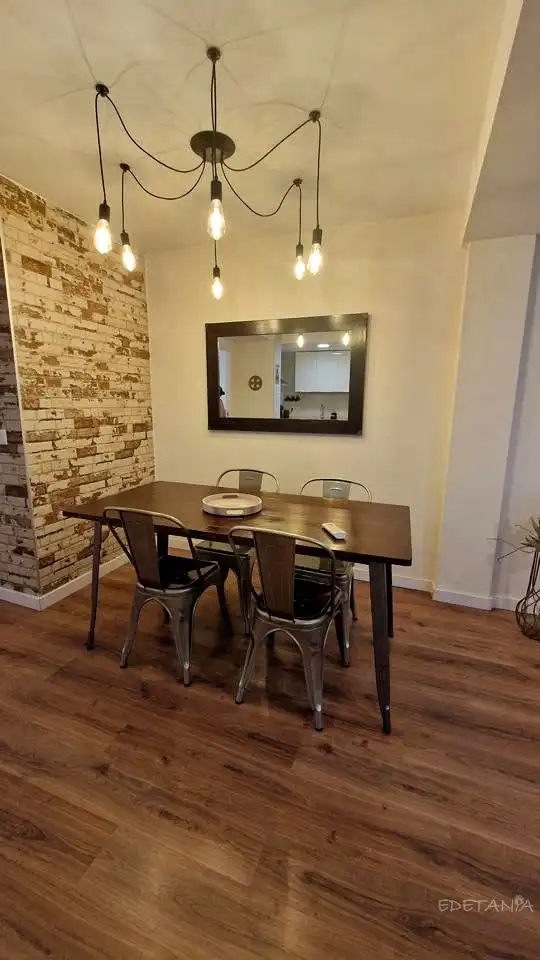 Esszimmer von Wohnung zur Miete in Moncada mit Klimaanlage und Möbliert