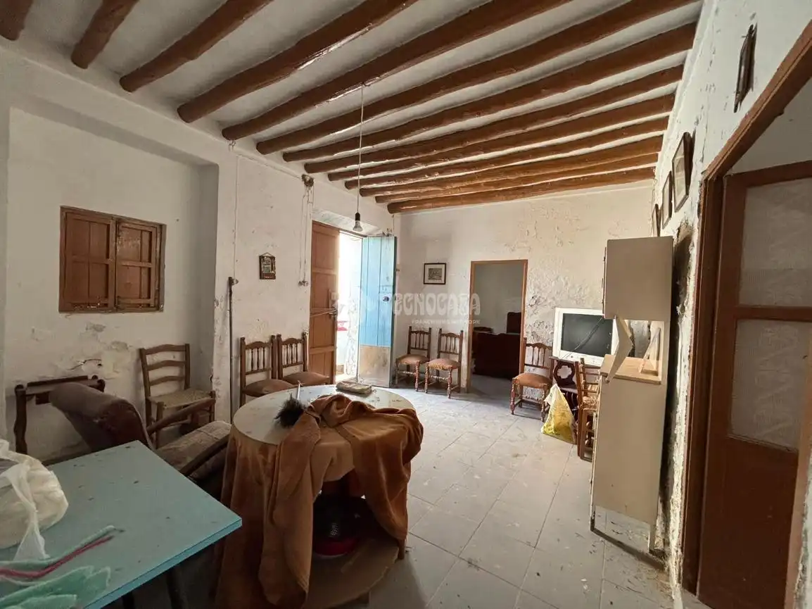 Detached homes for sale in Osuna