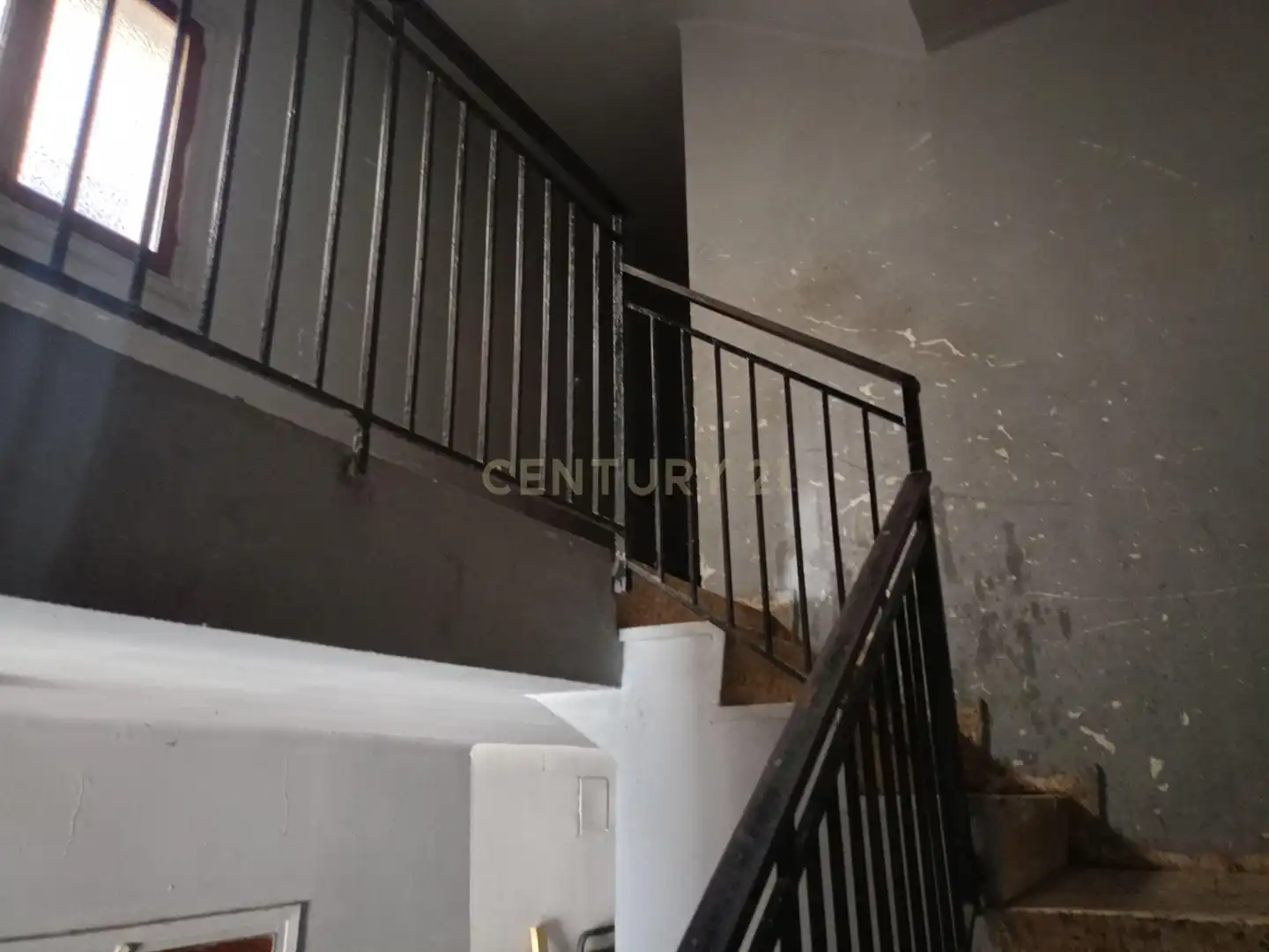 Apartamento en venta en Paterna con Balcón