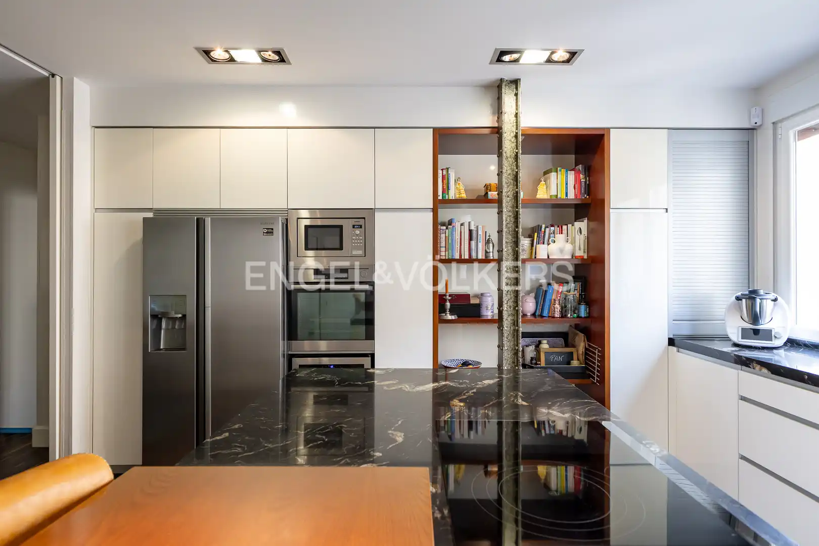 Kitchen of Flat for sale in Madrid  with Air Conditioner, Heating and Parquet flooring