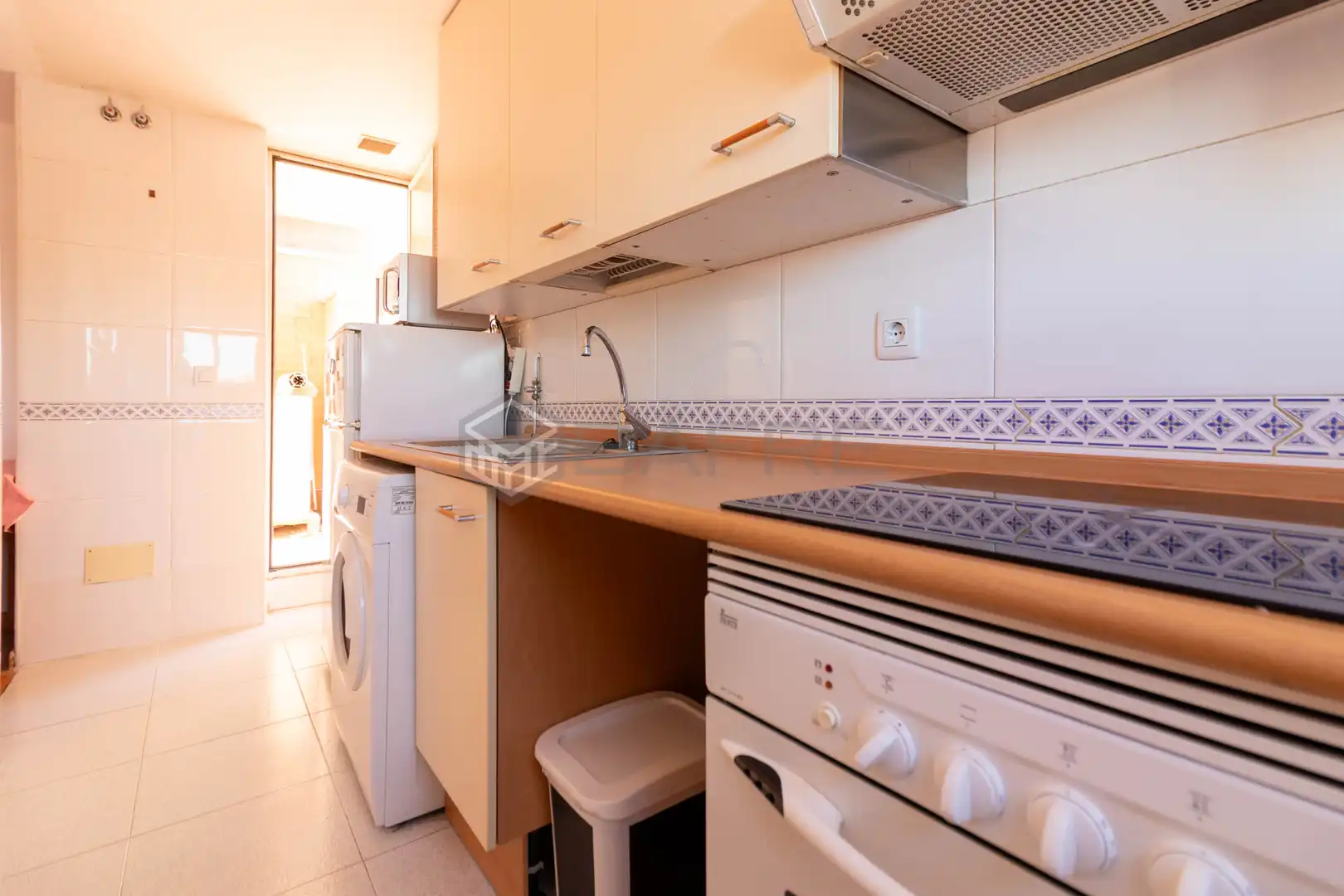 Cuina de Àtic en venda en Madrid amb Aire condicionat, Jardí privat i Parquet