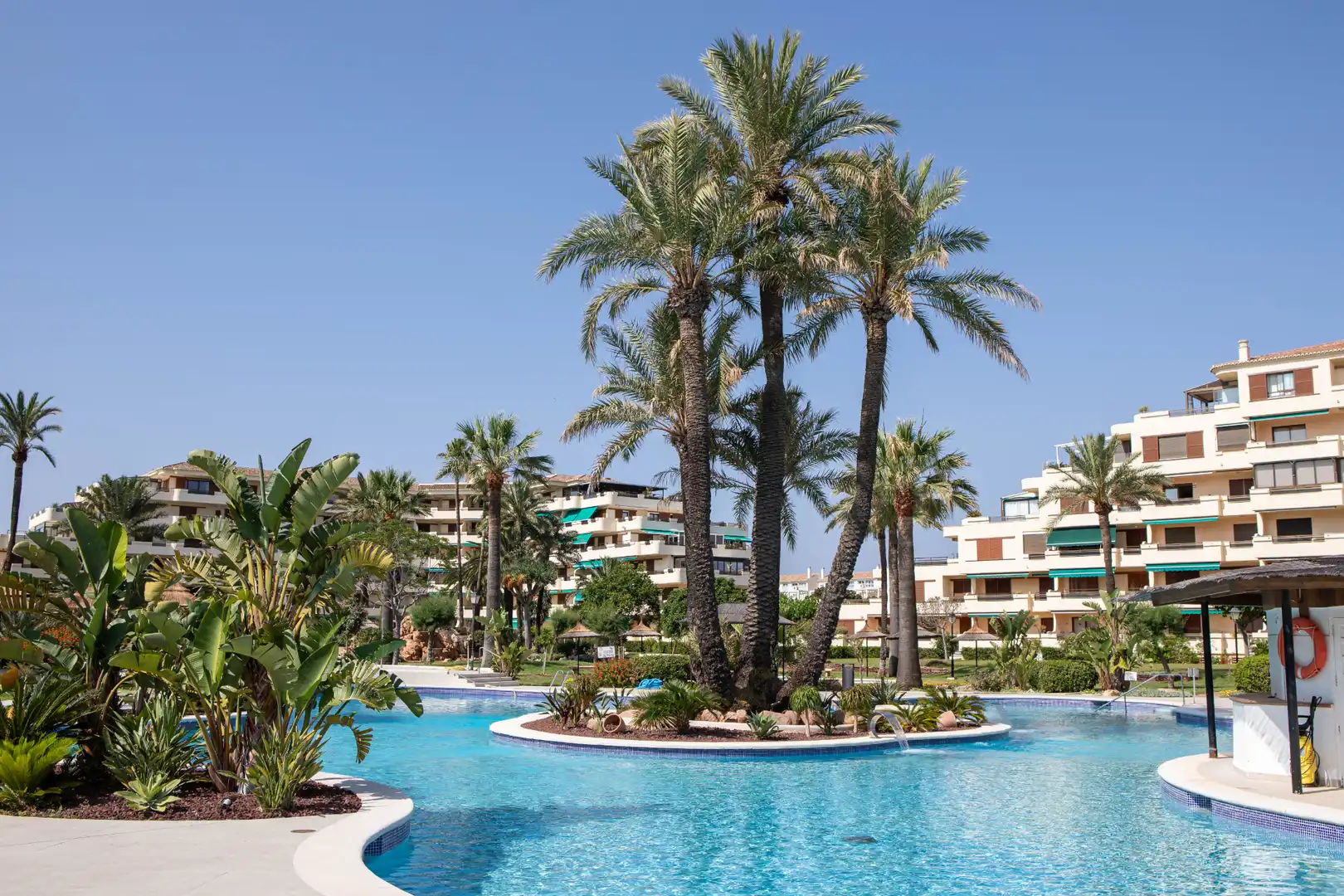 Swimming pool of Flat for rent in Dénia  with Air Conditioner, Heating and Terrace