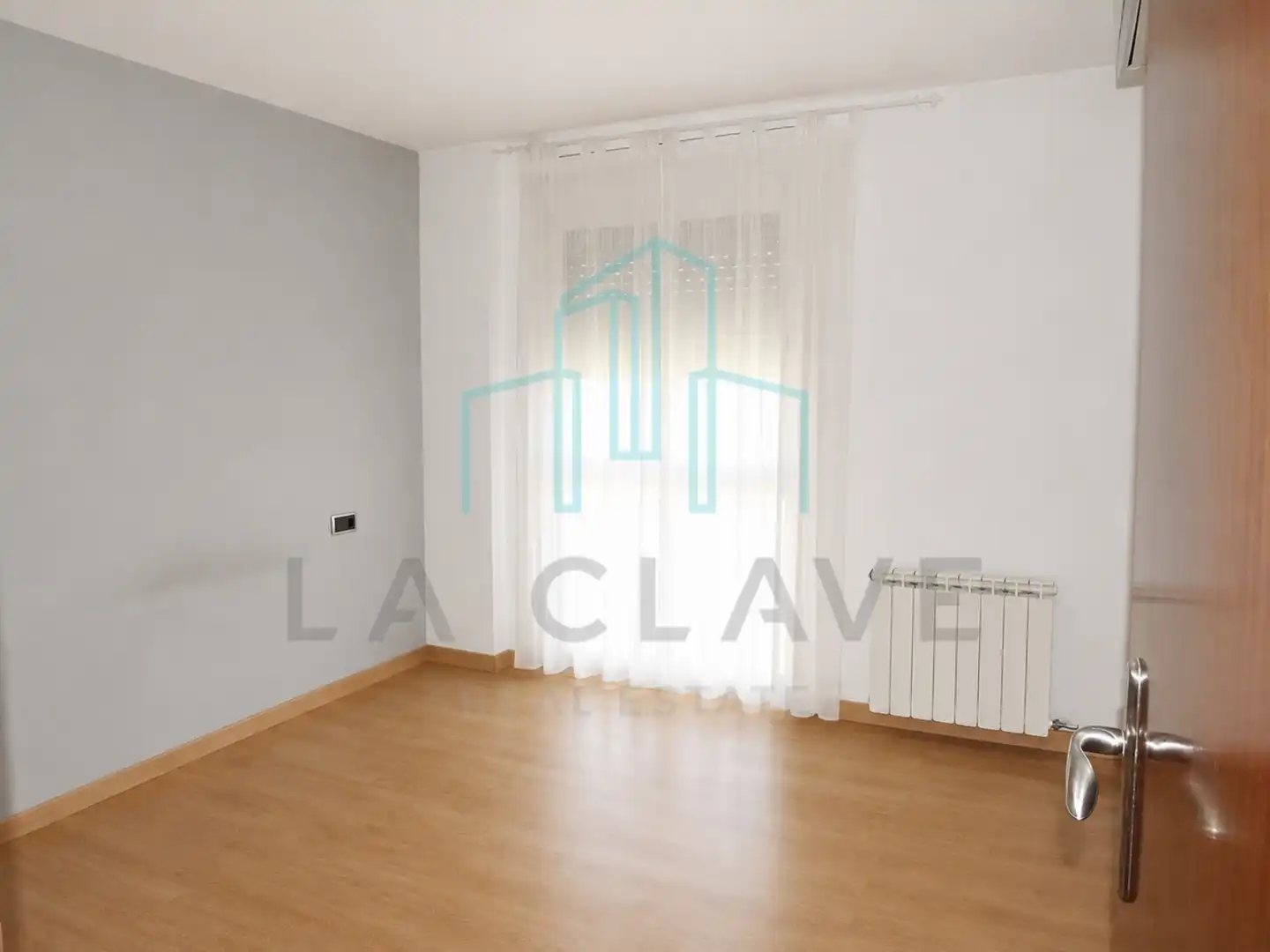 Sala d'estar de Pis en venda en Bigues i Riells del Fai amb Aire condicionat, Calefacció i Parquet