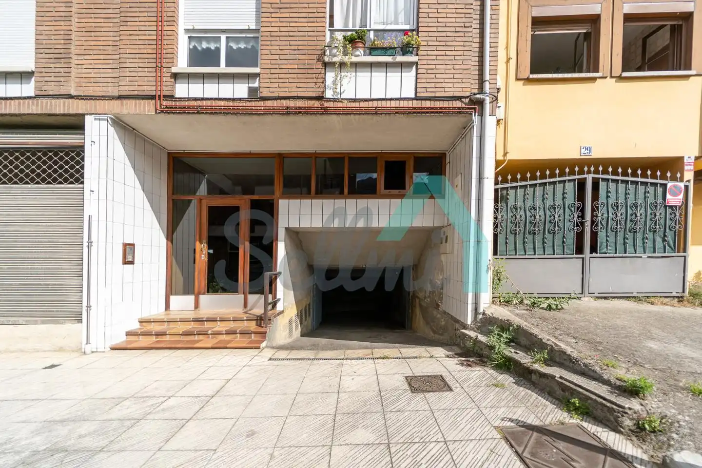 Exterior view of Storage room for sale in Lena, Asturias
