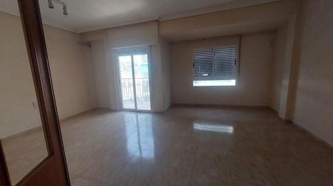 Foto 5 von Wohnung zum Verkauf in Calle Nou D'octubre, 63, Beniopa - Sant Pere, Gandia