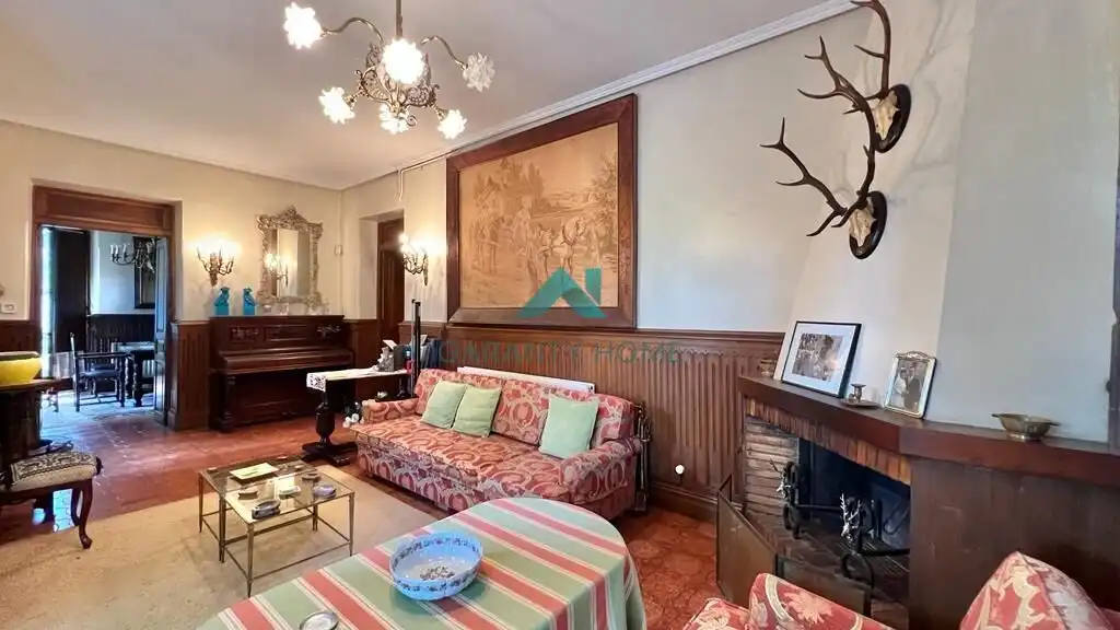 Wohnzimmer von Country house zum Verkauf in Ampuero mit Heizung, Privatgarten und Terrasse