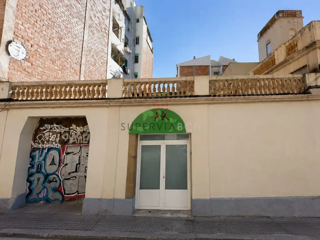 Vista exterior de Residencial en venta en Barcelona