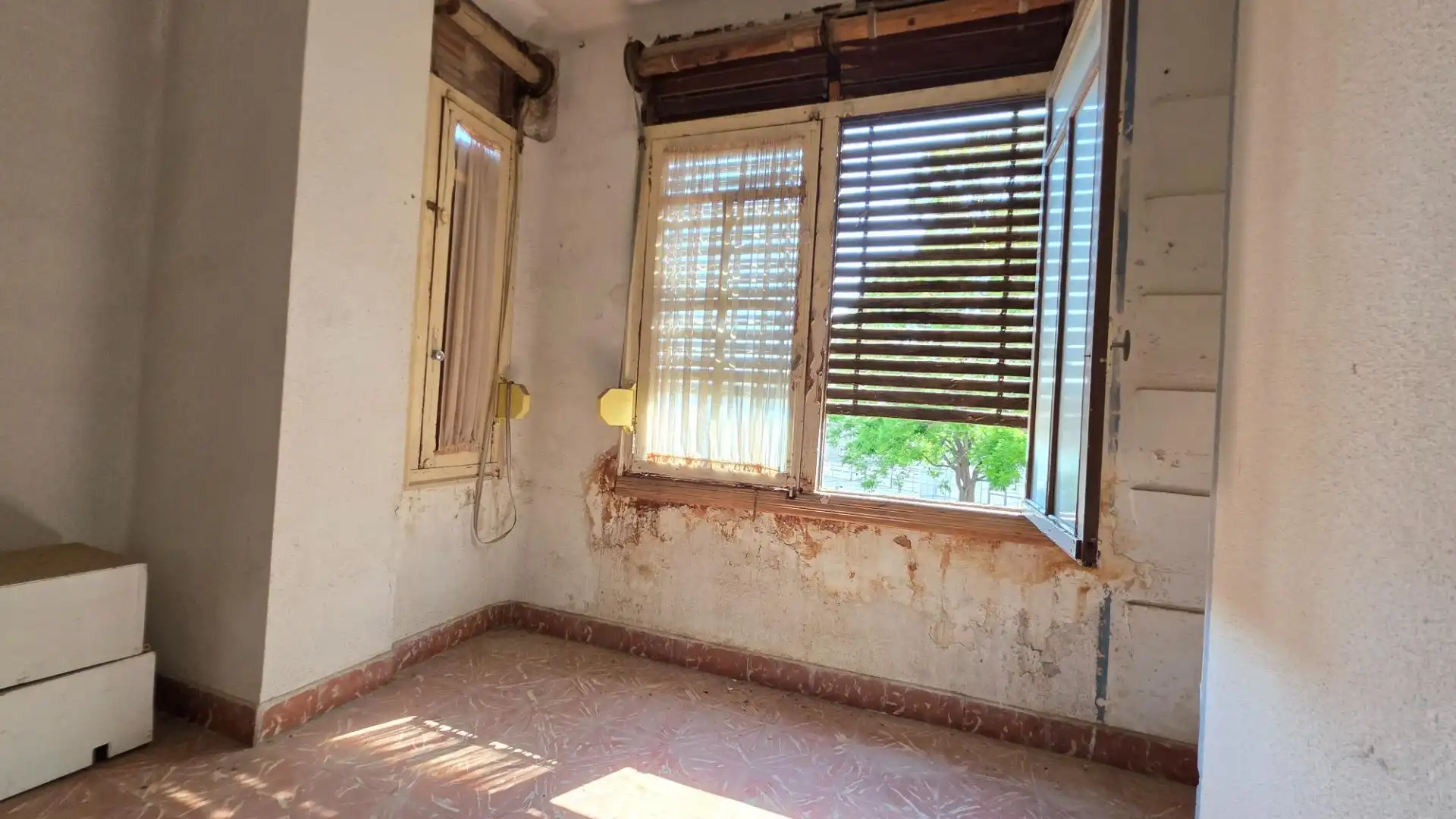 Dormitori de Casa o xalet en venda en Paterna amb Terrassa