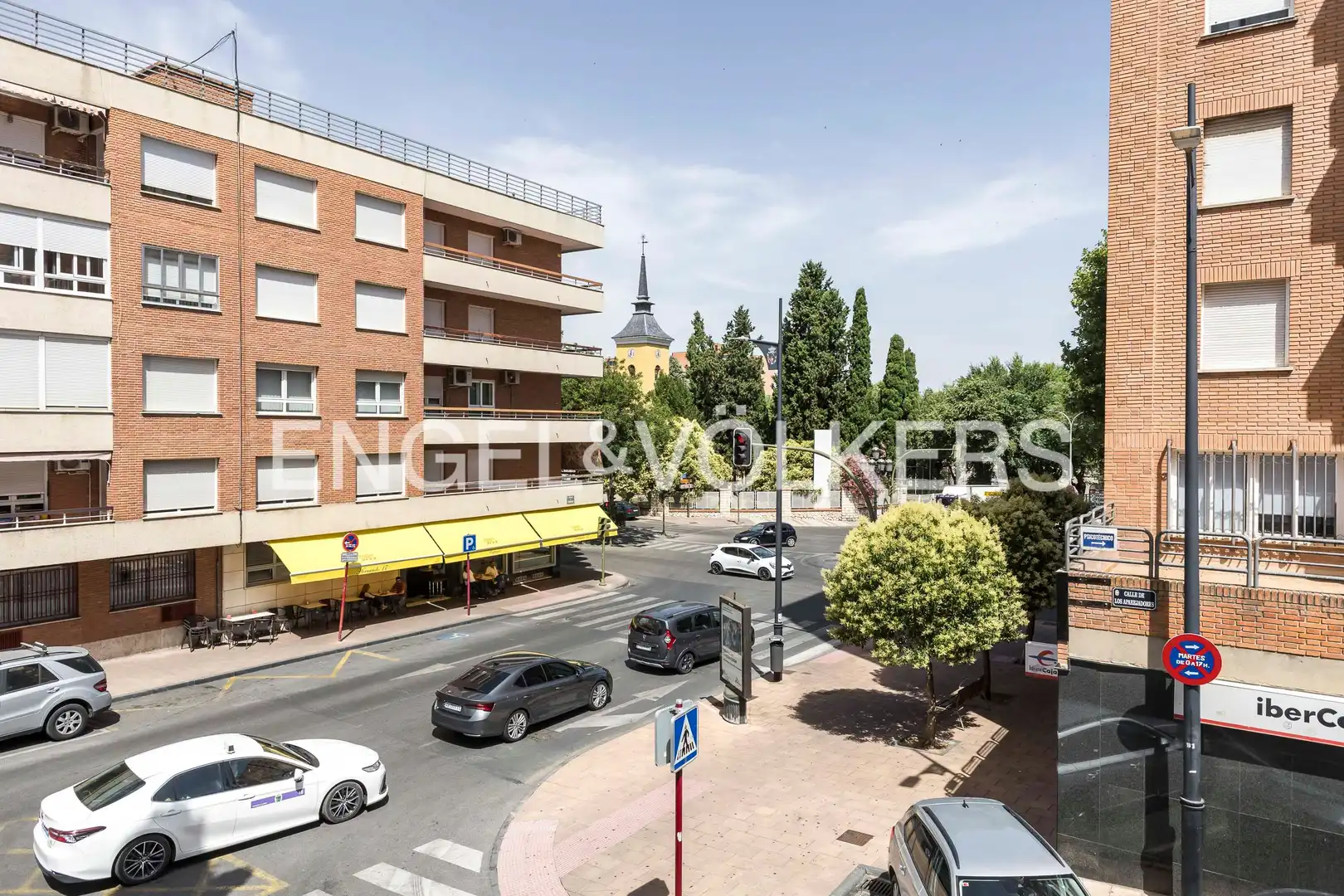 Exterior view of Flat for sale in Guadalajara  with Heating, Furnished and Balcony