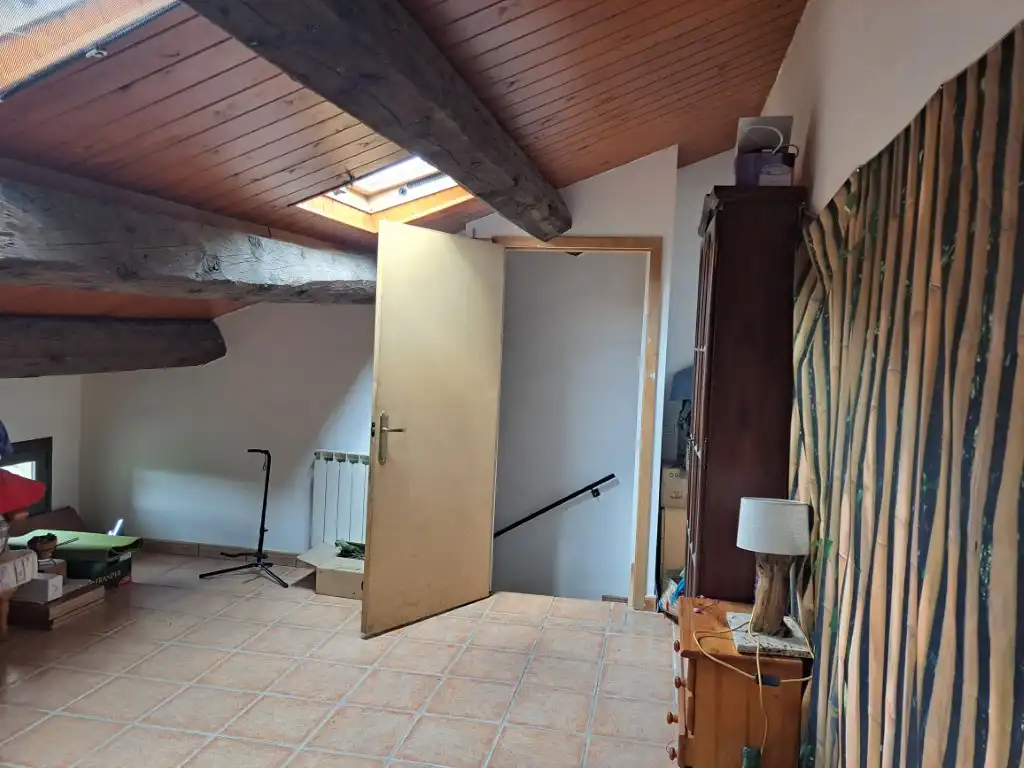 Maisonette zum Verkauf in Berga mit Heizung, Parkett und Abstellraum