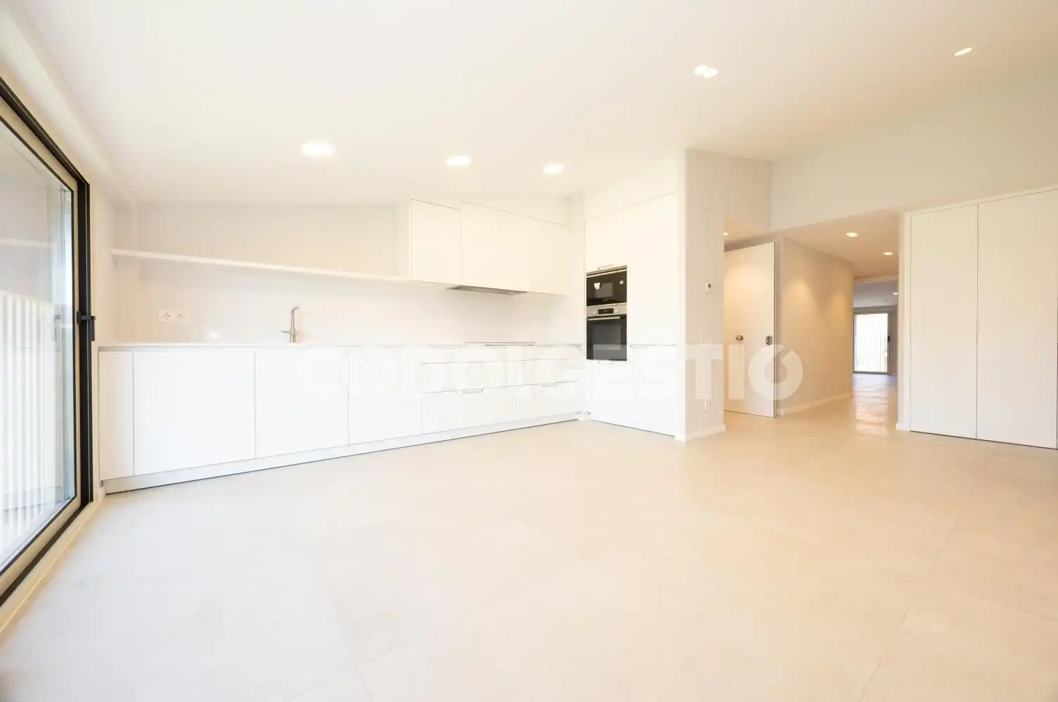 Kitchen of Flat for sale in Vic  with Terrace