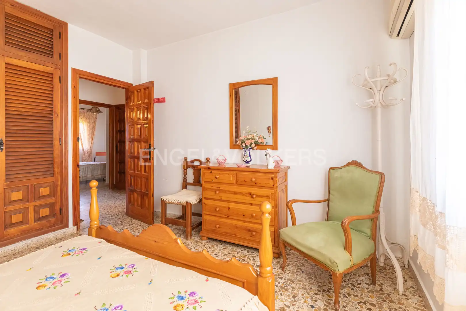 Habitación de Finca rústica en venta en El Rompido con Aire acondicionado, Calefacción y Jardín privado