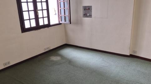 Foto 3 de Apartament en venda a Calle Pérez de la Sala, Auditorio - Seminario - Parque de Invierno, Oviedo