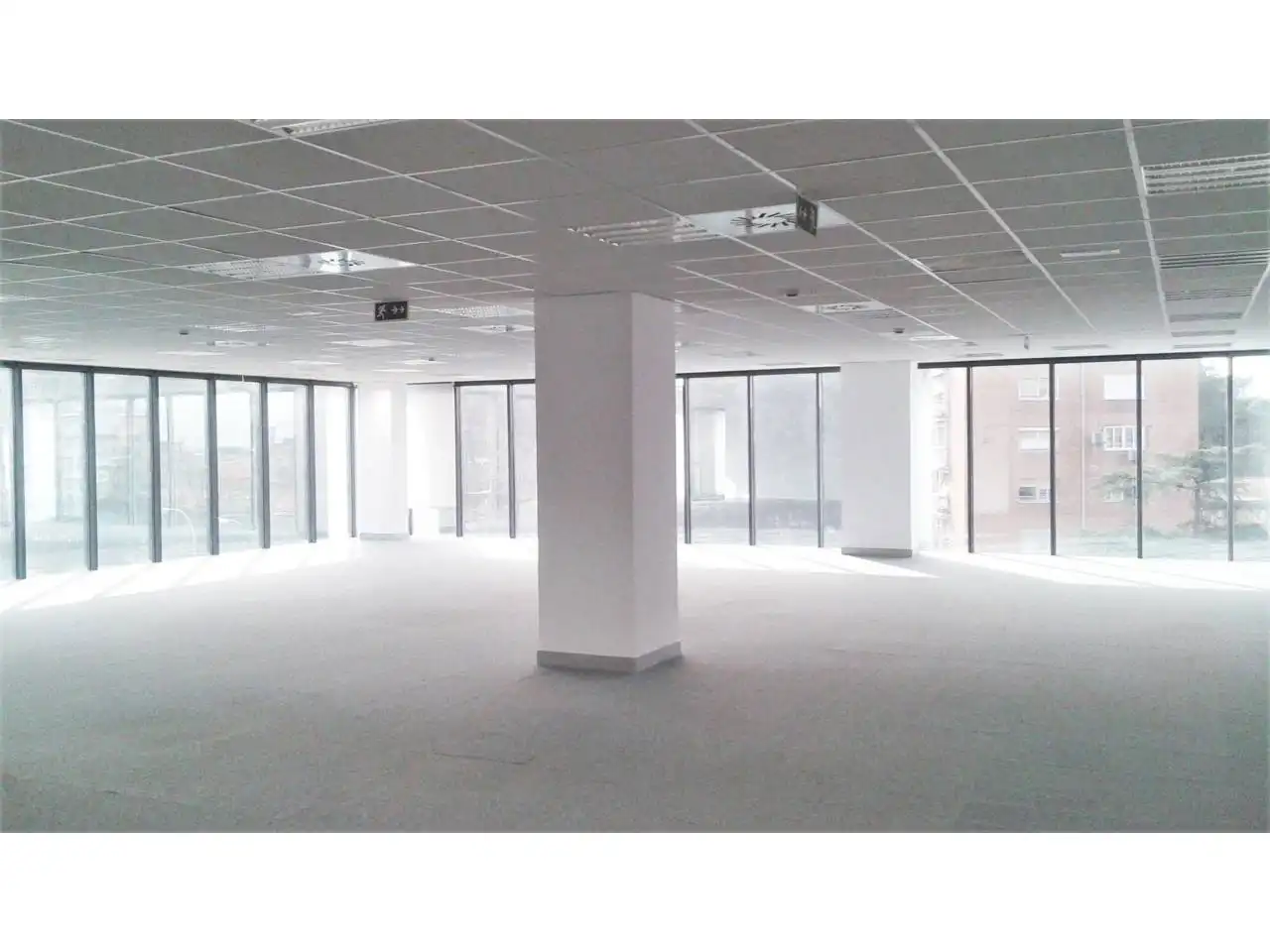 Office for rent in Madrid  with Air Conditioner and Heating