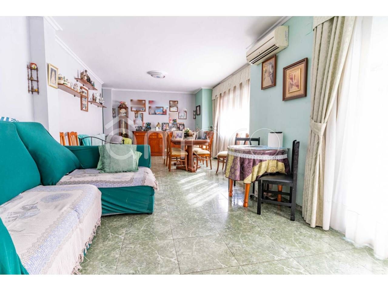 Sala d'estar de Pis en venda en  Tarragona Capital amb Terrassa i Balcó