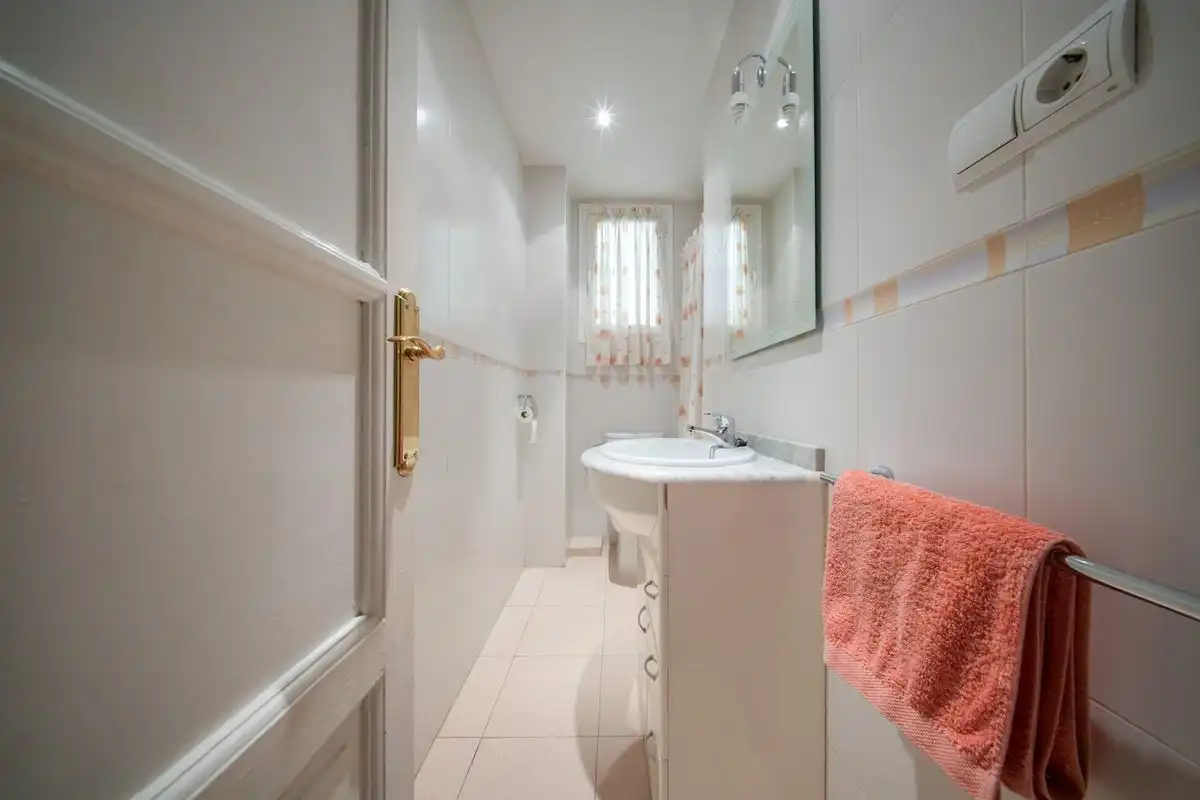 Flat with lift for sale in Avenida de la Ciudad de Barcelona, imagen 14