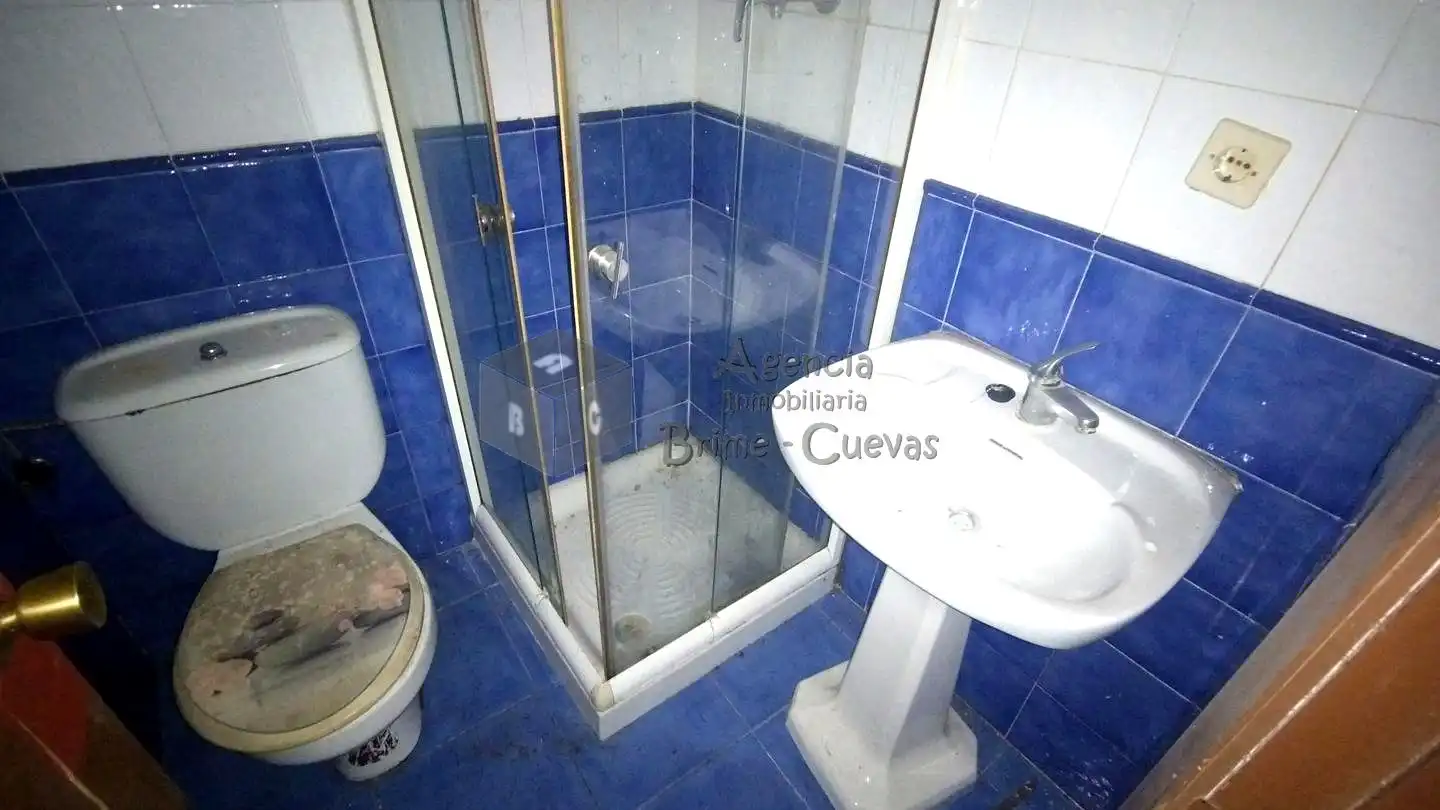 Baño de Oficina en venta en Mieres (Asturias)