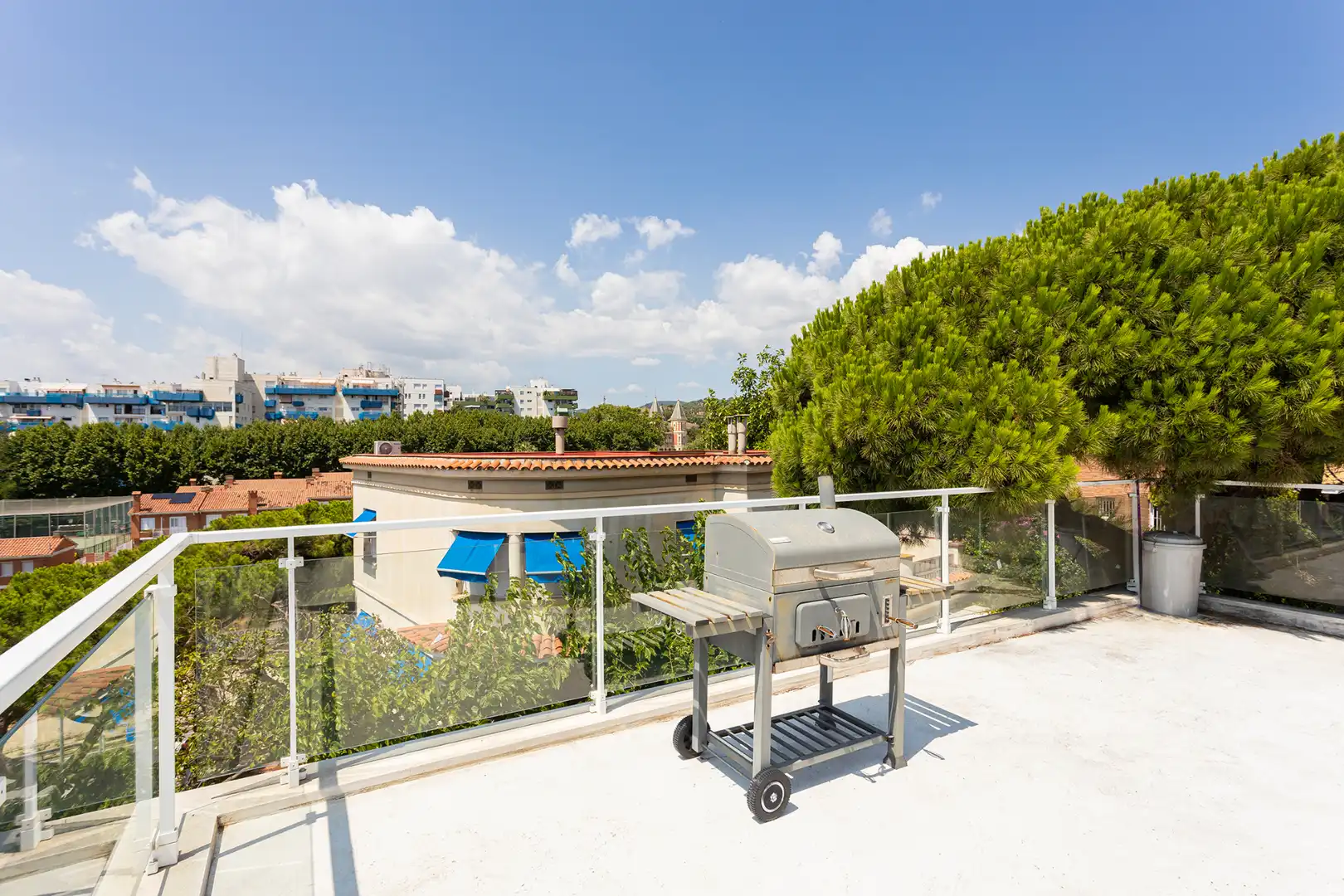 Terrassa de Edifici en venda en El Masnou amb Alarma