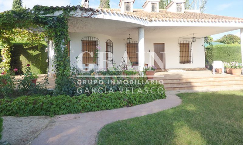 Garden of Houses for sale in  Albacete Capital  with Heating, Private garden and Swimming Pool