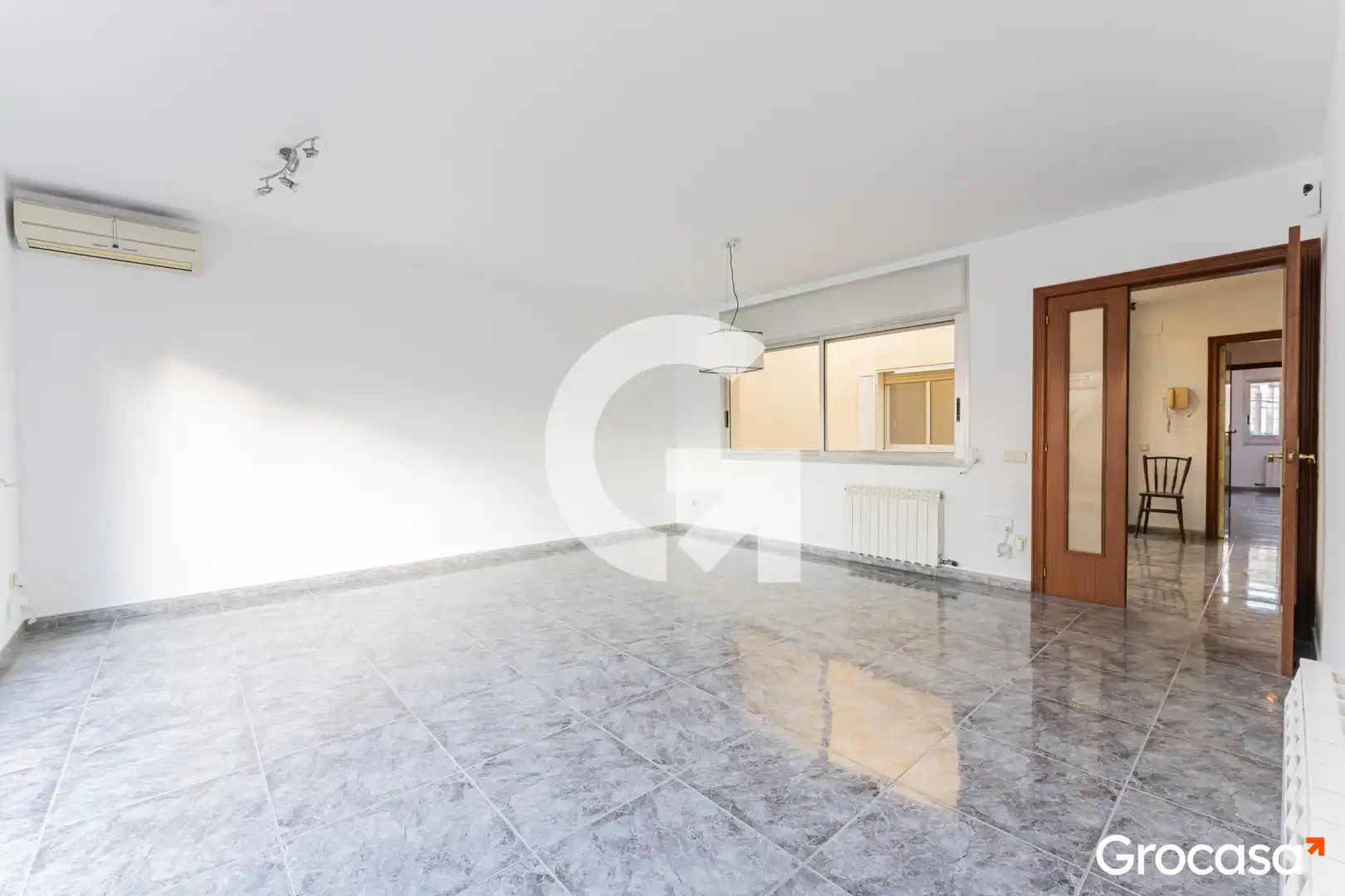 Exterior view of Houses for sale in Cornellà de Llobregat  with Air Conditioner, Heating and Terrace