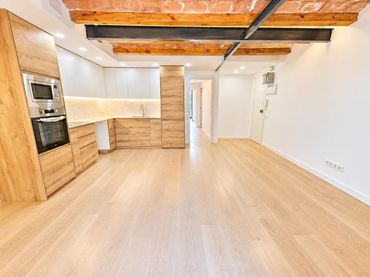 Flat for sale in calle de la Ciutat de Granada