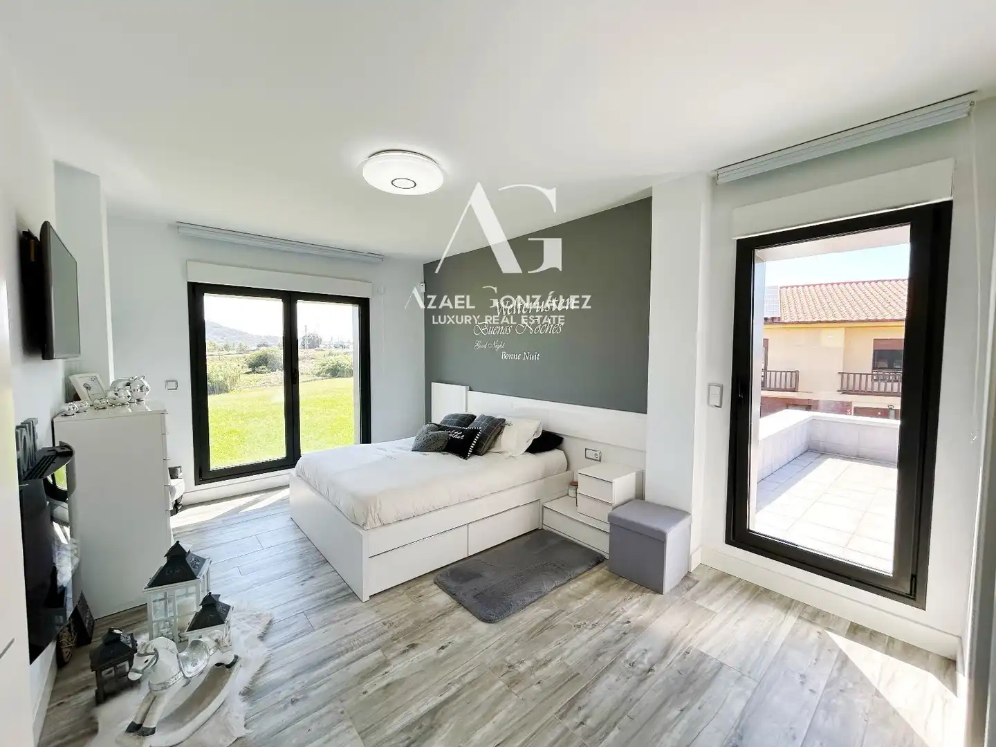 Bedroom of Houses for sale in Santander  with Heating, Private garden and Terrace