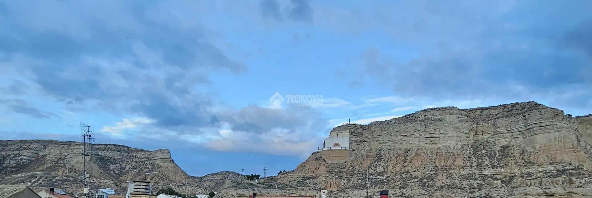 Exterior view of Buildings for sale in Remolinos