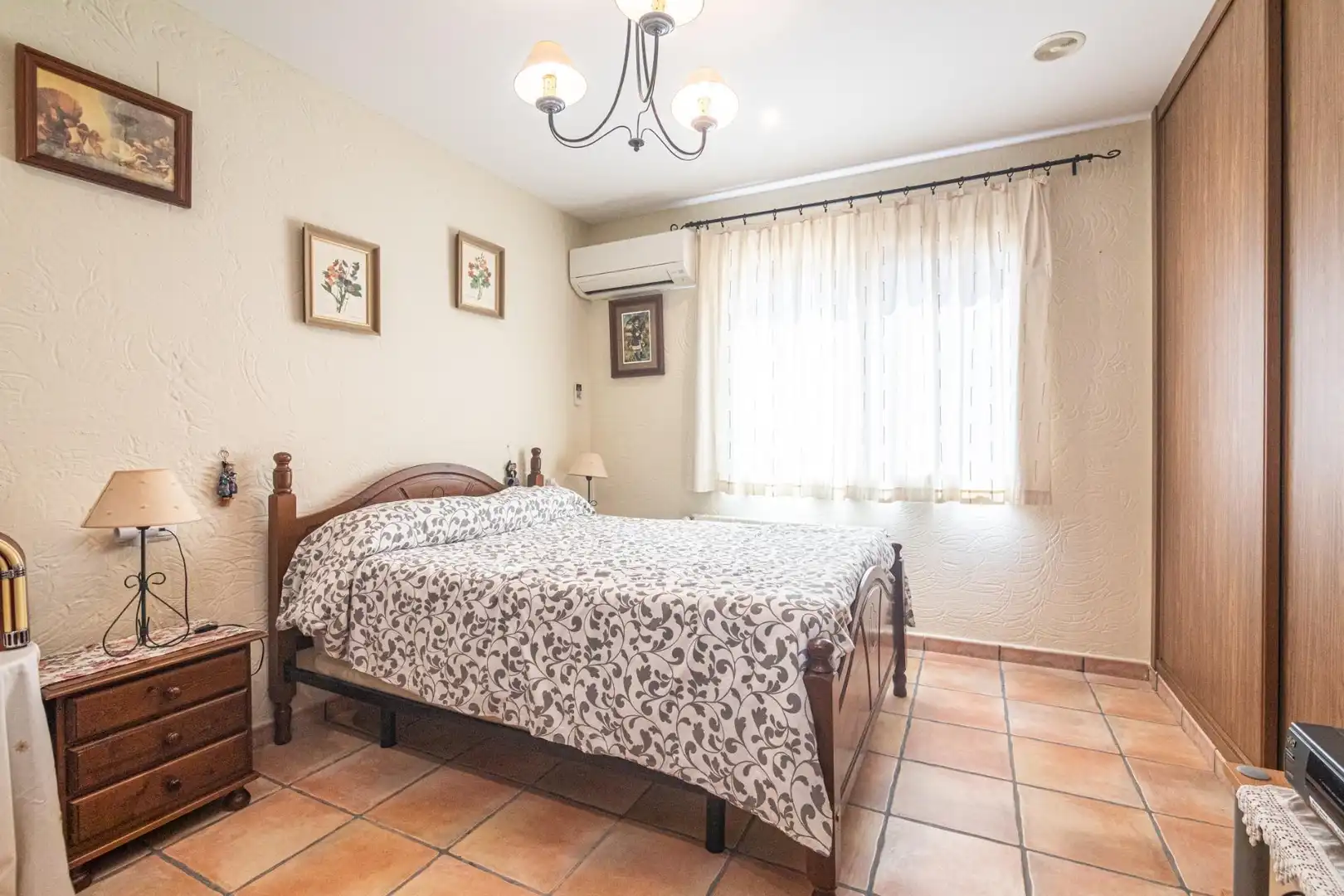 Bedroom of Houses for sale in Elche / Elx  with Air Conditioner, Heating and Private garden