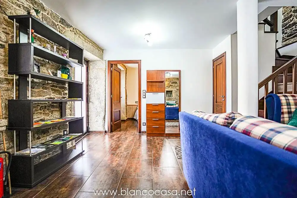 Sala de estar de Casa o chalet en venta en Vimianzo con Calefacción, Trastero y Amueblado