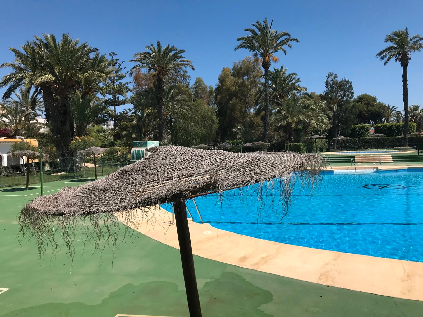 Swimming pool of Planta baja to rent in Vera  with Air Conditioner, Heating and Private garden