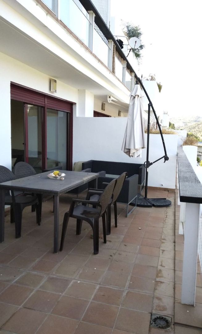 Terrace of Flat for sale in Benahavís  with Furnished, Oven and Washing machine