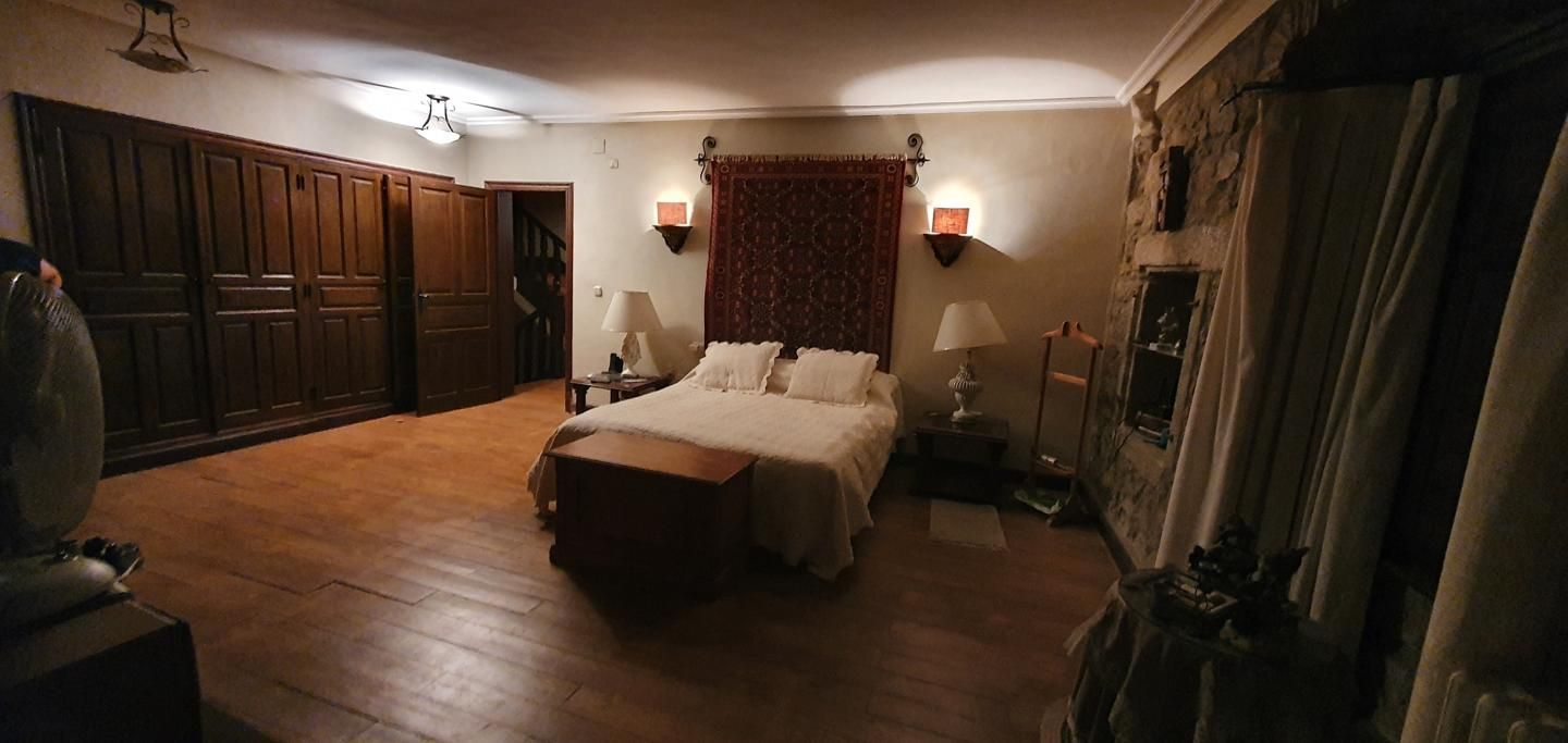 Dormitori de Casa o xalet en venda en Miranda del Castañar amb Terrassa