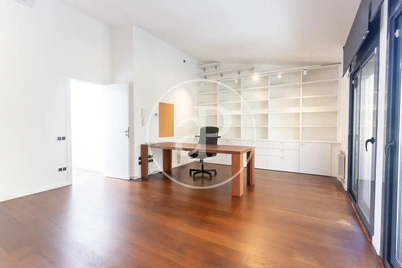 Detached homes for rent in Barcelona  with Air Conditioner, Heating and Private garden