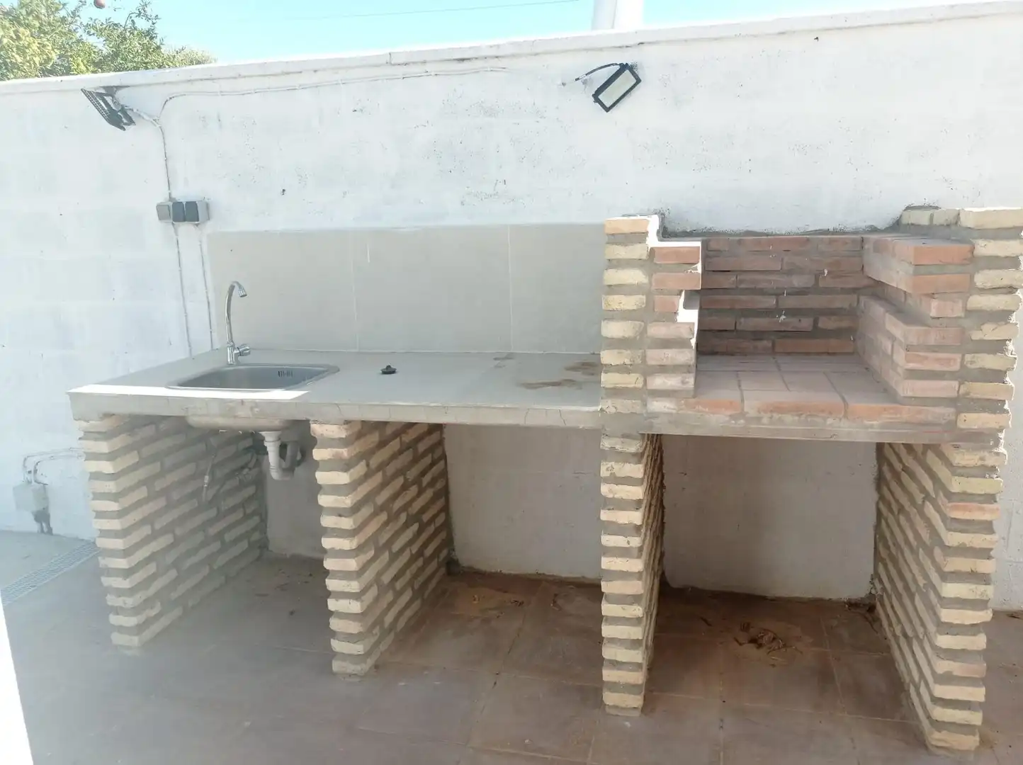 Kitchen of Houses for sale in Chiclana de la Frontera  with Private garden, Terrace and Storage room
