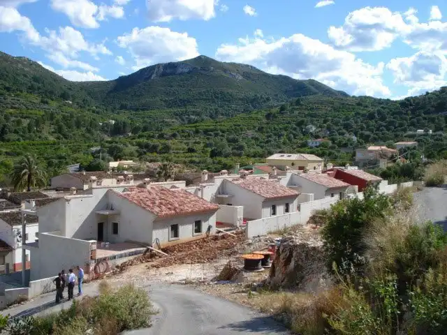 Terreny residencial en venda a Alcalalí, imagen 2