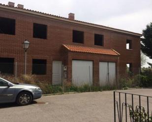 Exterior view of Building for sale in Mucientes