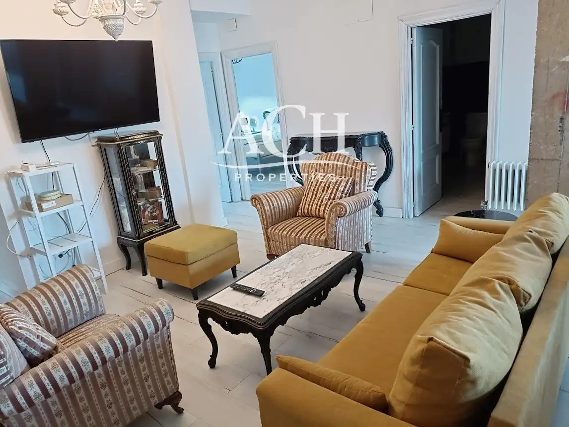 Living room of Flat for rent in Bilbao   with Terrace, Furnished and Washing machine