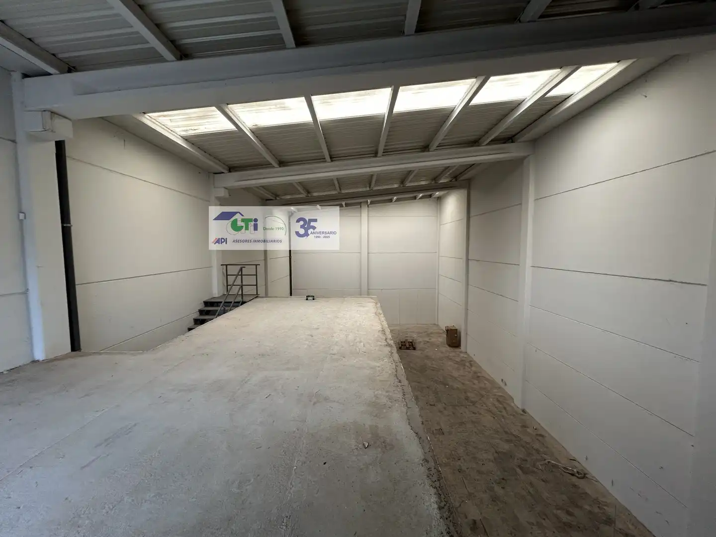 Nave industrial en venta en Zaragoza