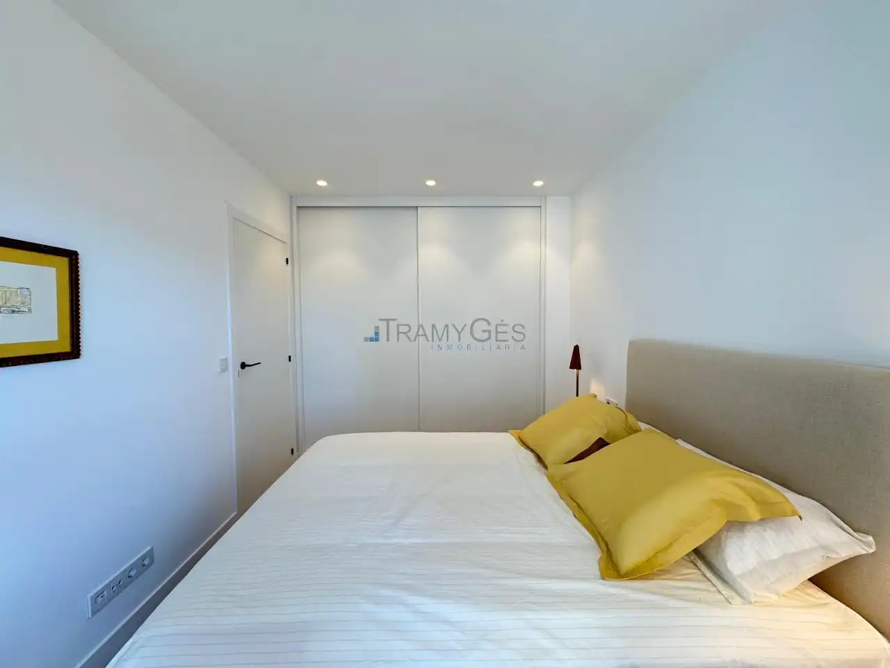 Habitación de Piso en venta en Vigo  con Calefacción y Terraza