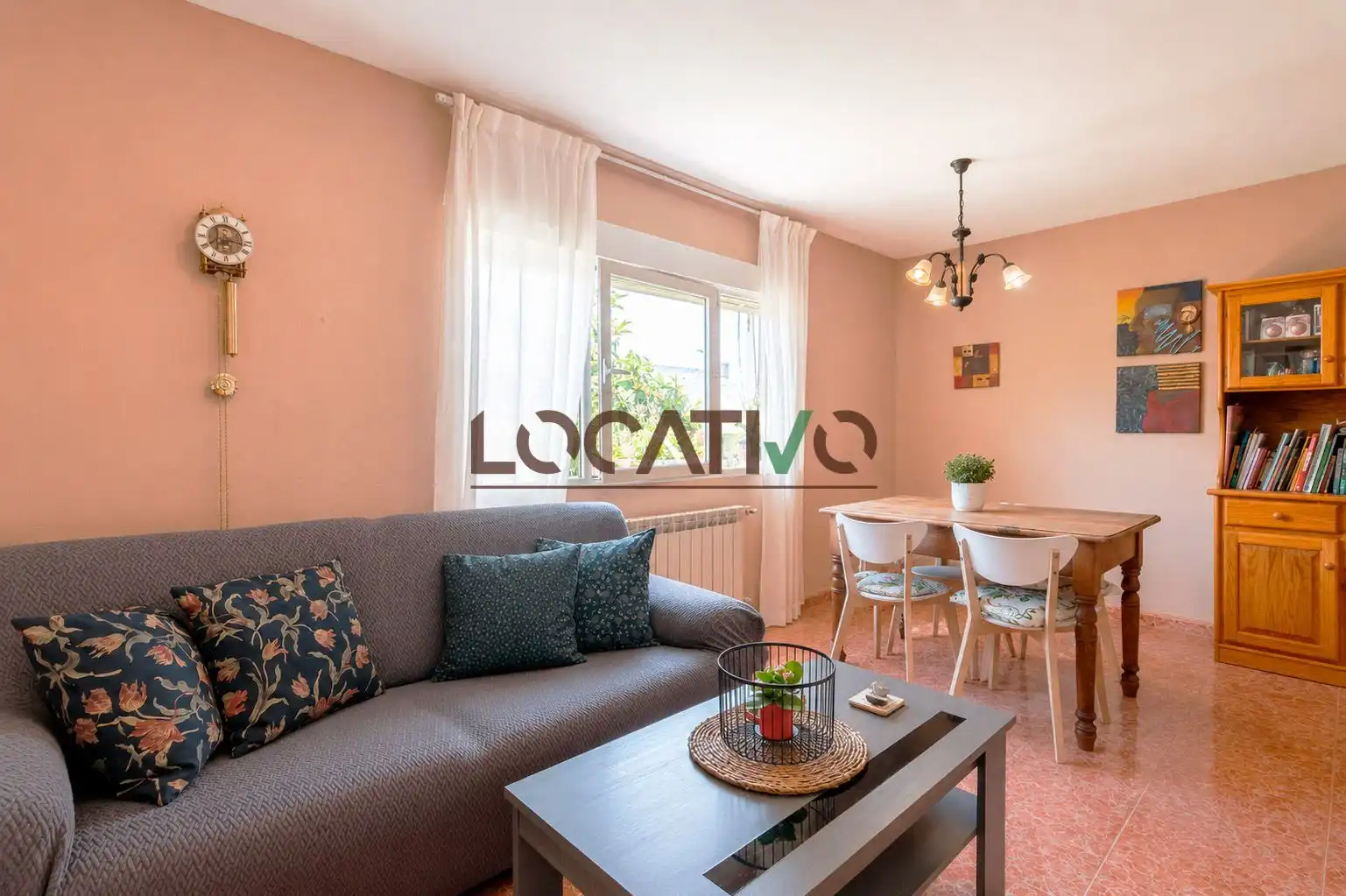Living room of Detached homes for sale in San Lorenzo de El Escorial  with Air Conditioner, Heating and Private garden