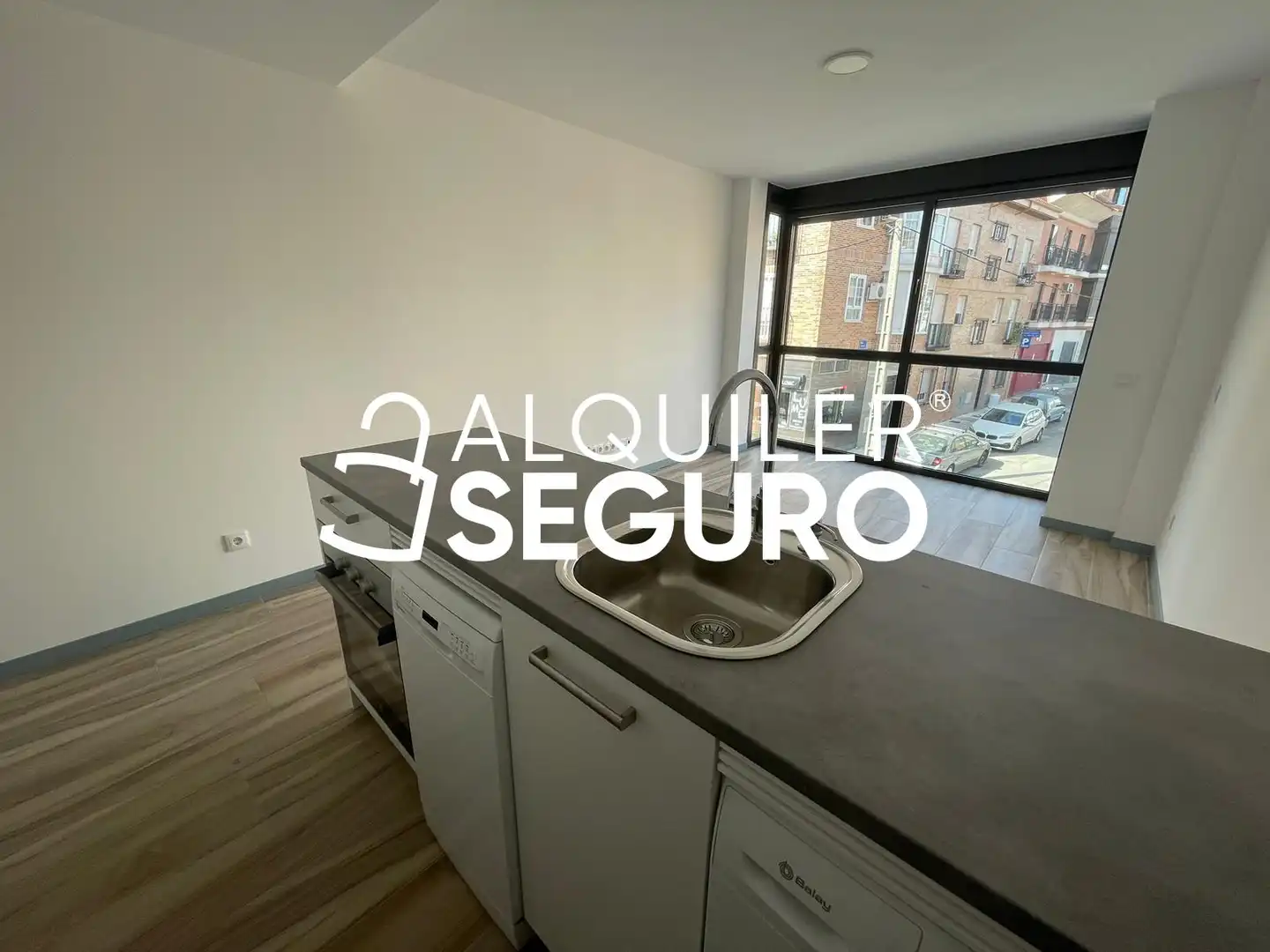 Parking de Piso de alquiler en Fuenlabrada con Aire acondicionado y Calefacción