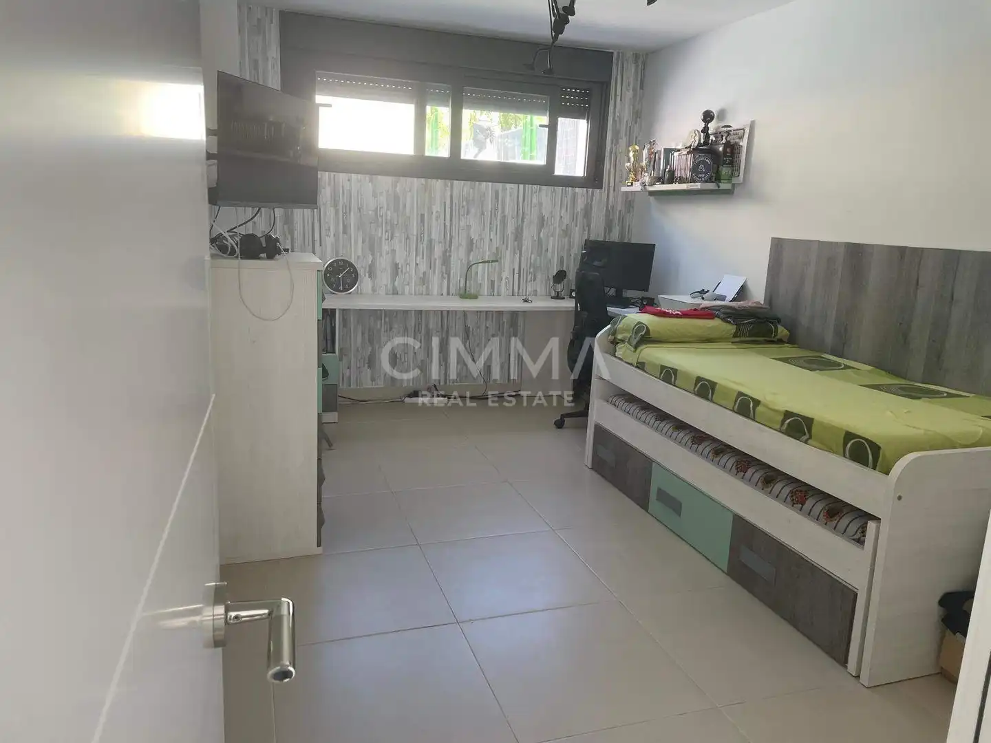 Habitación de Casa o chalet en venta en La Nucia con Aire acondicionado, Calefacción y Jardín privado
